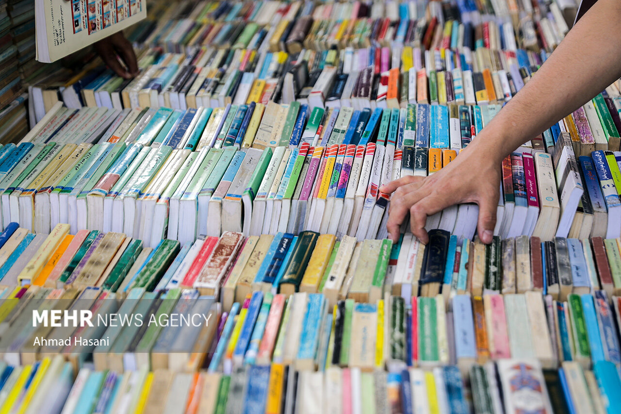 Hemmati Far: Major Book Reading Competition for Teenagers in Khorasan Razavi