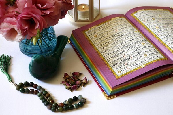 132 Quranic Programs in Fars Universities; From Spiritual Gatherings to Book Reading Competitions