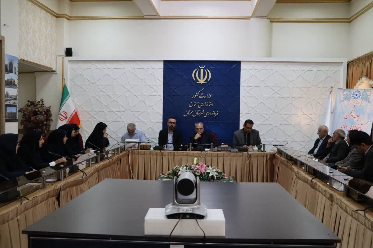Dehghanlou: Semnan Central Library Needs Redesign and Renovation / Mobile Library Launch on the Agenda