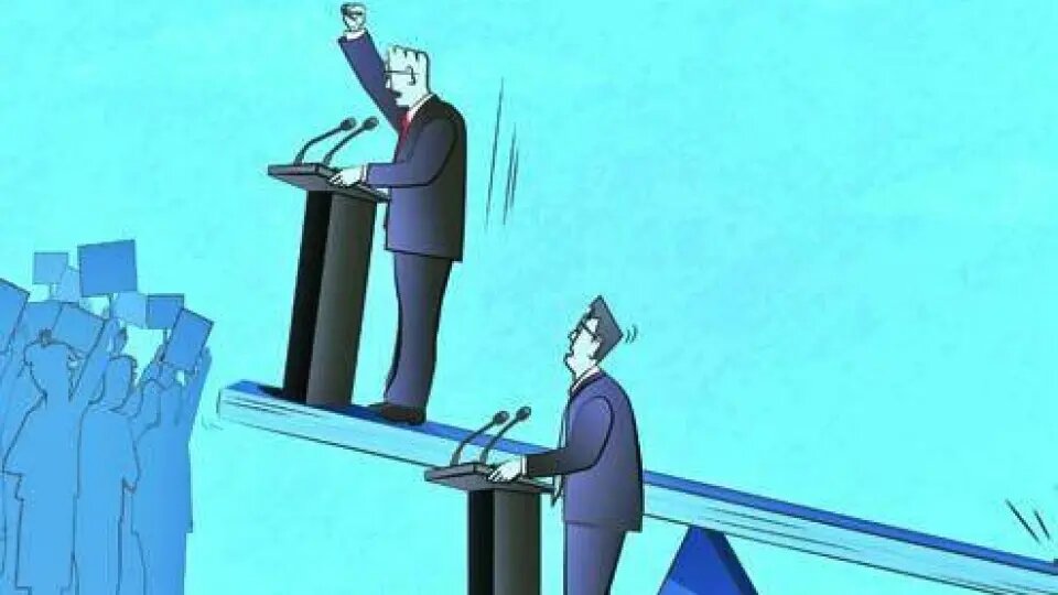 Autumn of Authoritarian Leaders in Post-Communist Countries with ‘Learning’ Tactics / Electoral Victory is the First Step, Difficulties Only Just Begin