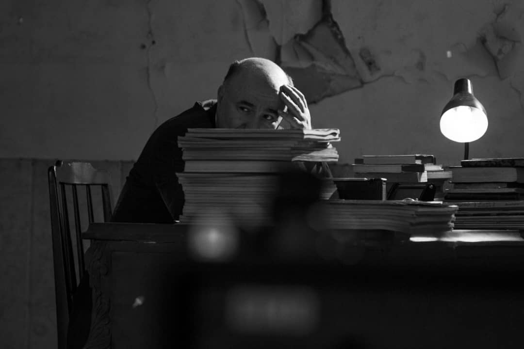Punching in the Translation Ring; Behind the Scenes of a Controversial Translator