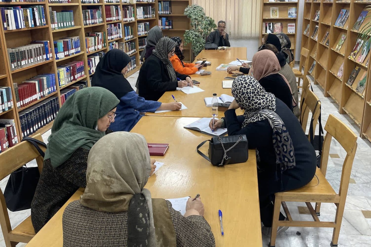 Workshop ‘The Joy of Literature’ focused on the emotional connection between reader and story character was held.