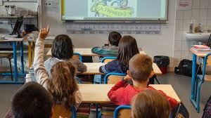 French government’s call for ‘immediate mobilization’ to promote children’s reading