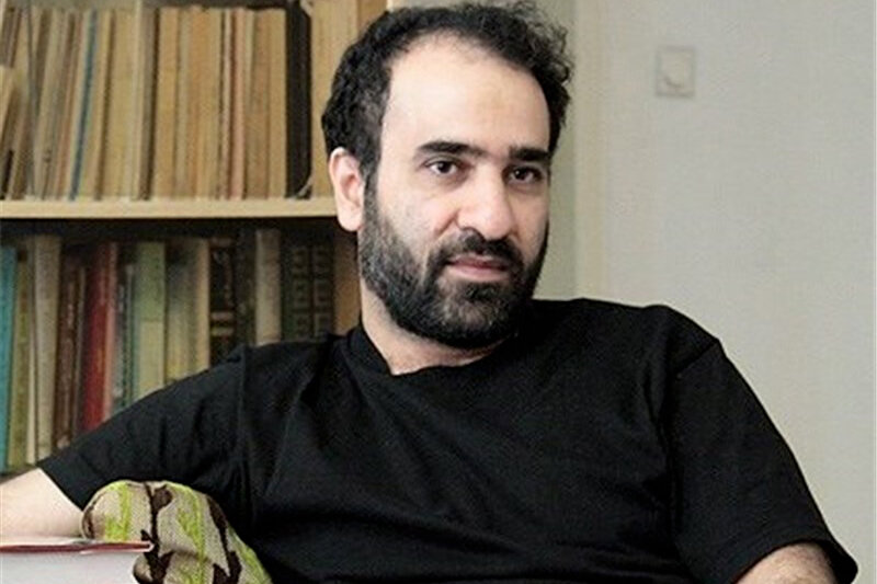Reza Amirkhan’s Interpretation of Paragliding