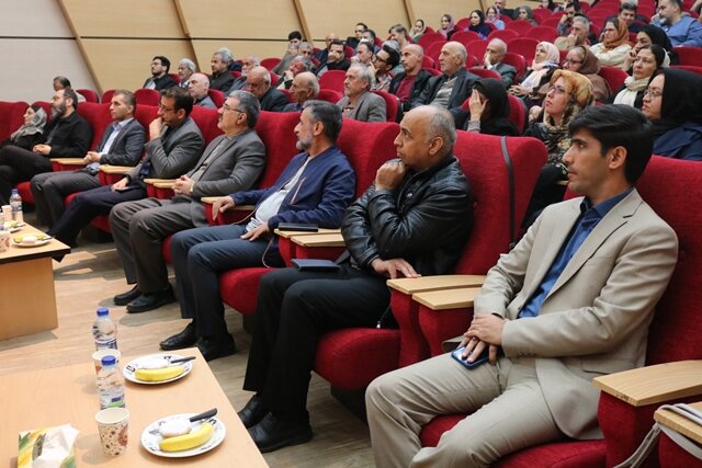 With the unprecedented welcome of officials, poets, writers, and enthusiasts of poetry and literature: The closing ceremony of the first “Leisure and Book” City Festival was held in Semnan.