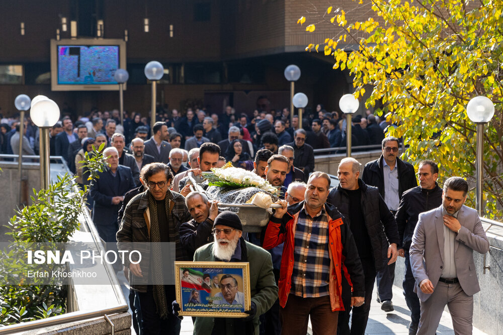 Kamran Fani’s body escorted to final resting place